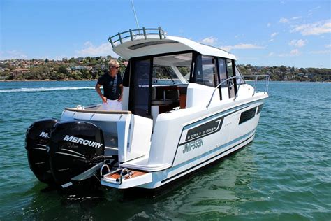 jeanneau merry fisher 695 review.